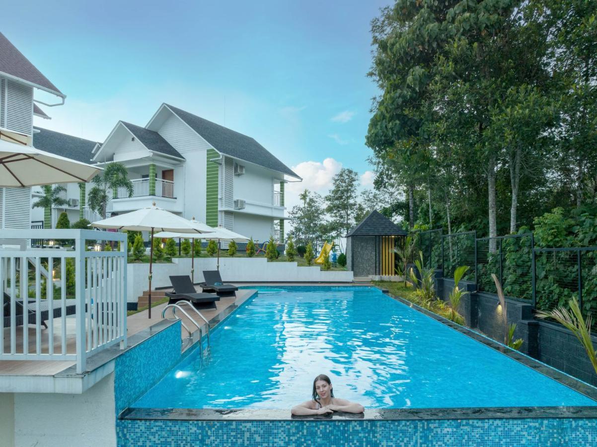 Sprise Munnar Resort And Spa Екстер'єр фото